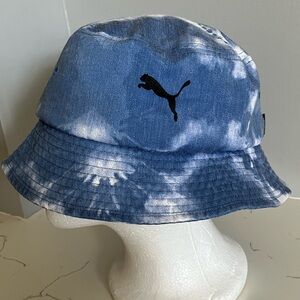 Puma Tie Dye Blue & White Bucket Hat / NWOT One Size